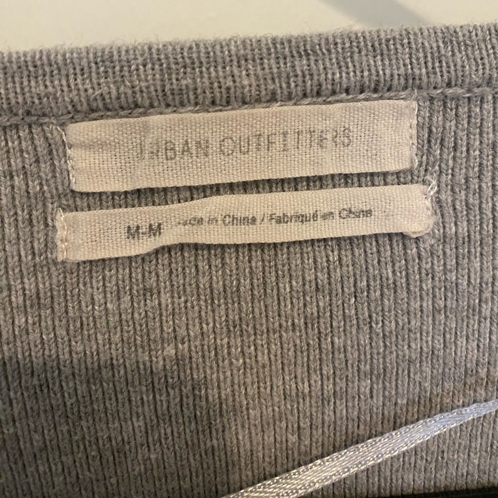 Sweater - Picture 5 of 11